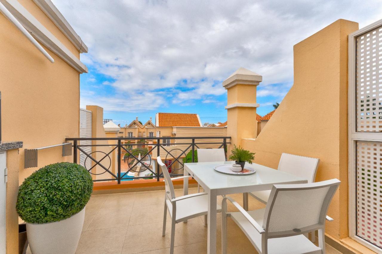 Yucca Park Apartment Адехе Екстер'єр фото